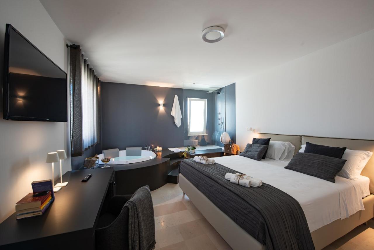Suite1212 - Rattazzi Монополи Экстерьер фото