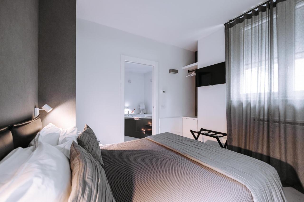 Suite1212 - Rattazzi Монополи Экстерьер фото
